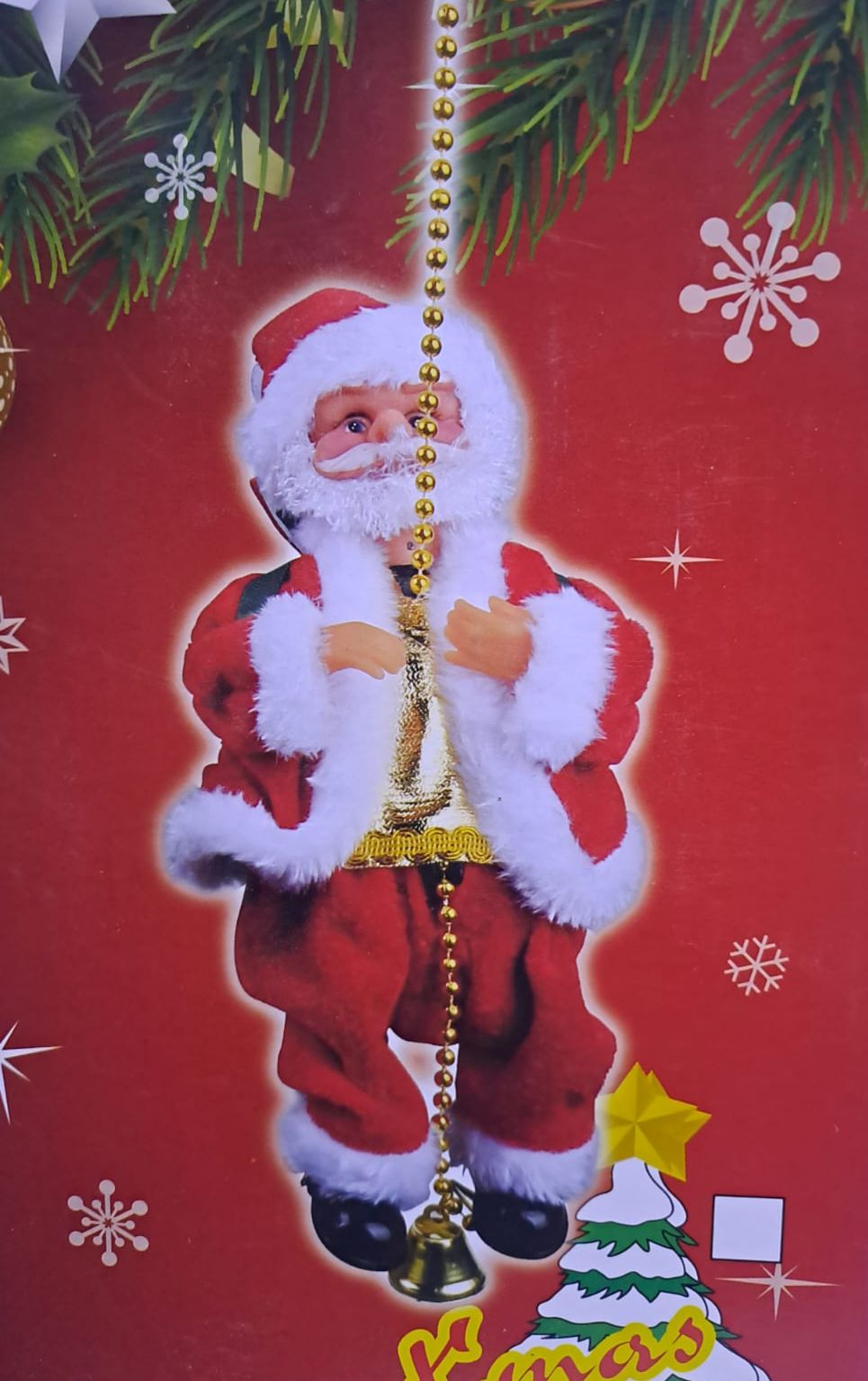 Viejo pascuero escalador a pilas